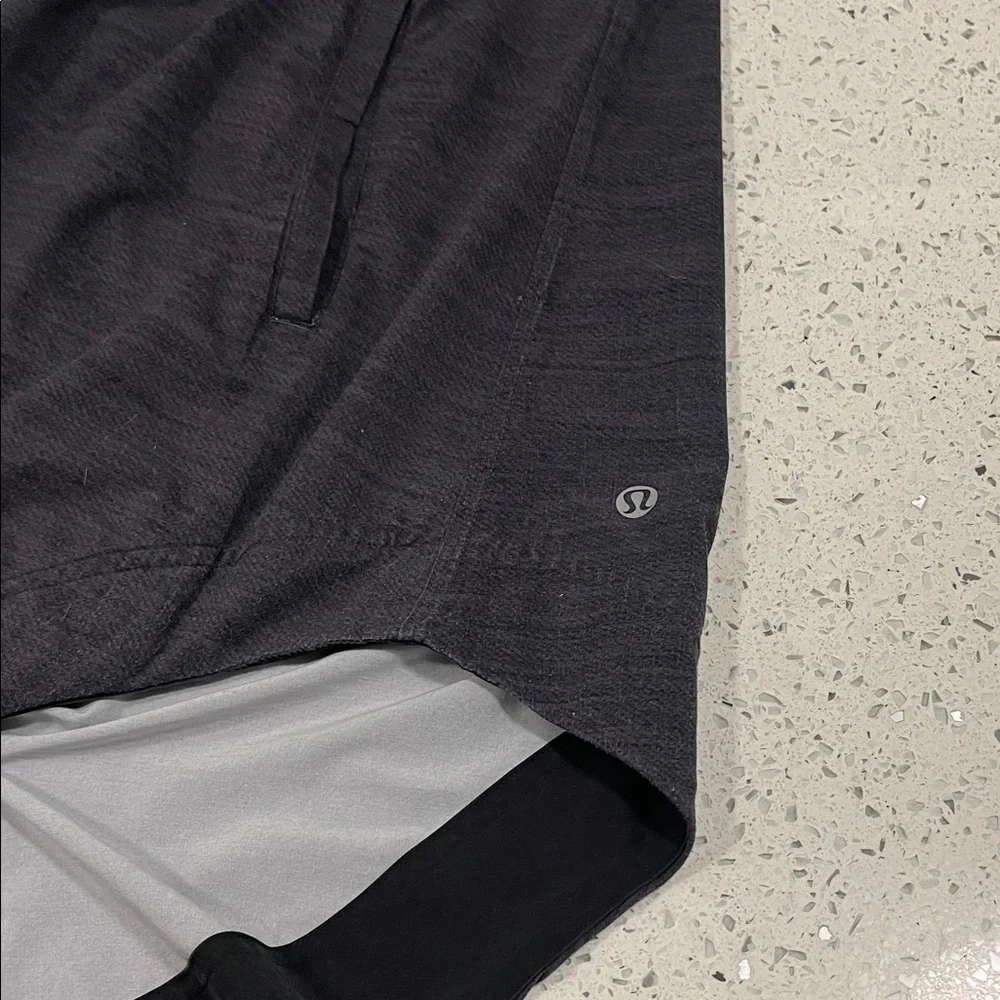 RARE LULULEMON Vitality NYC Black Heathered Hi Lo Hooded Lined Zip-Up Jacket | 4 - Picture 13 of 14